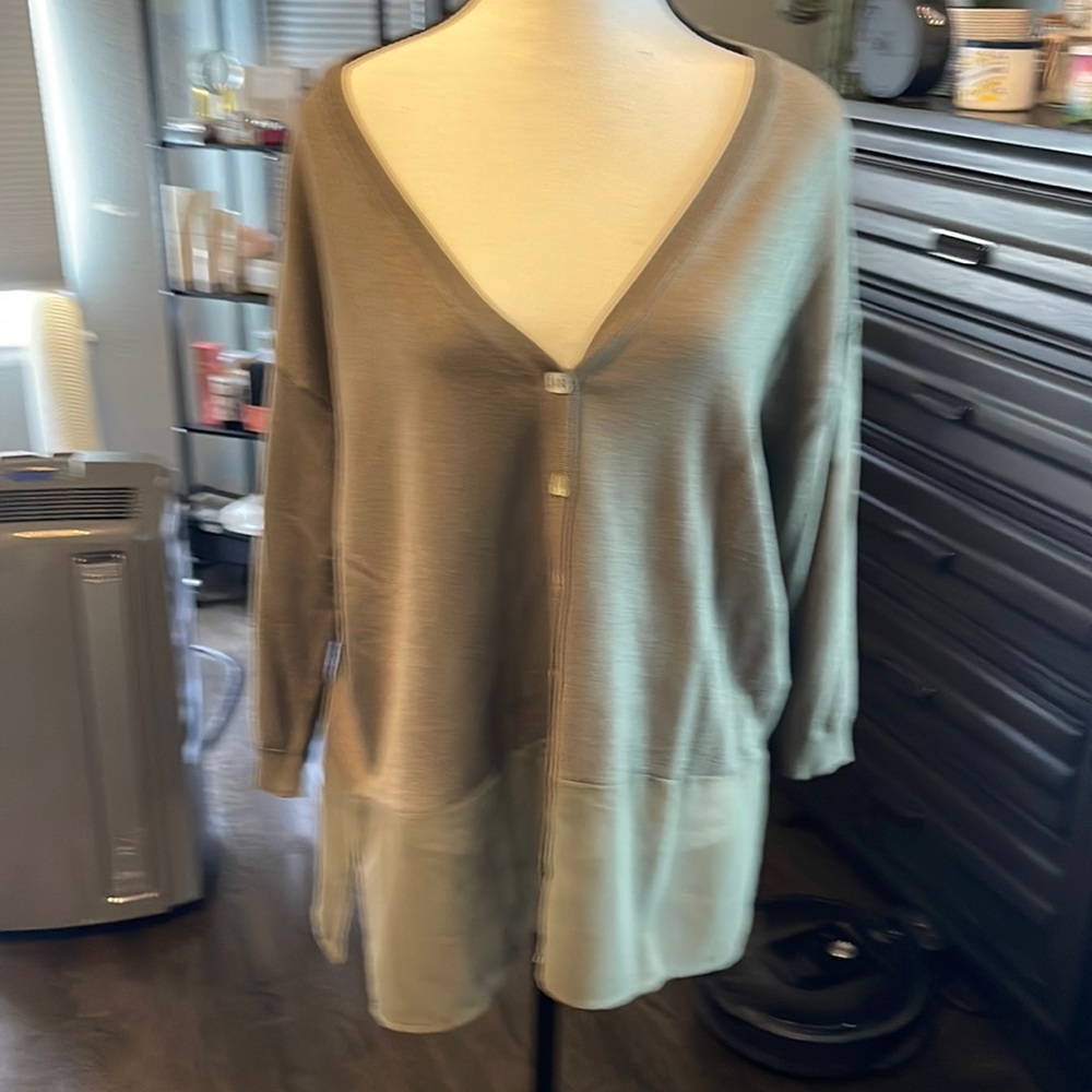 Marla Lynne, NEW soft green button sweater